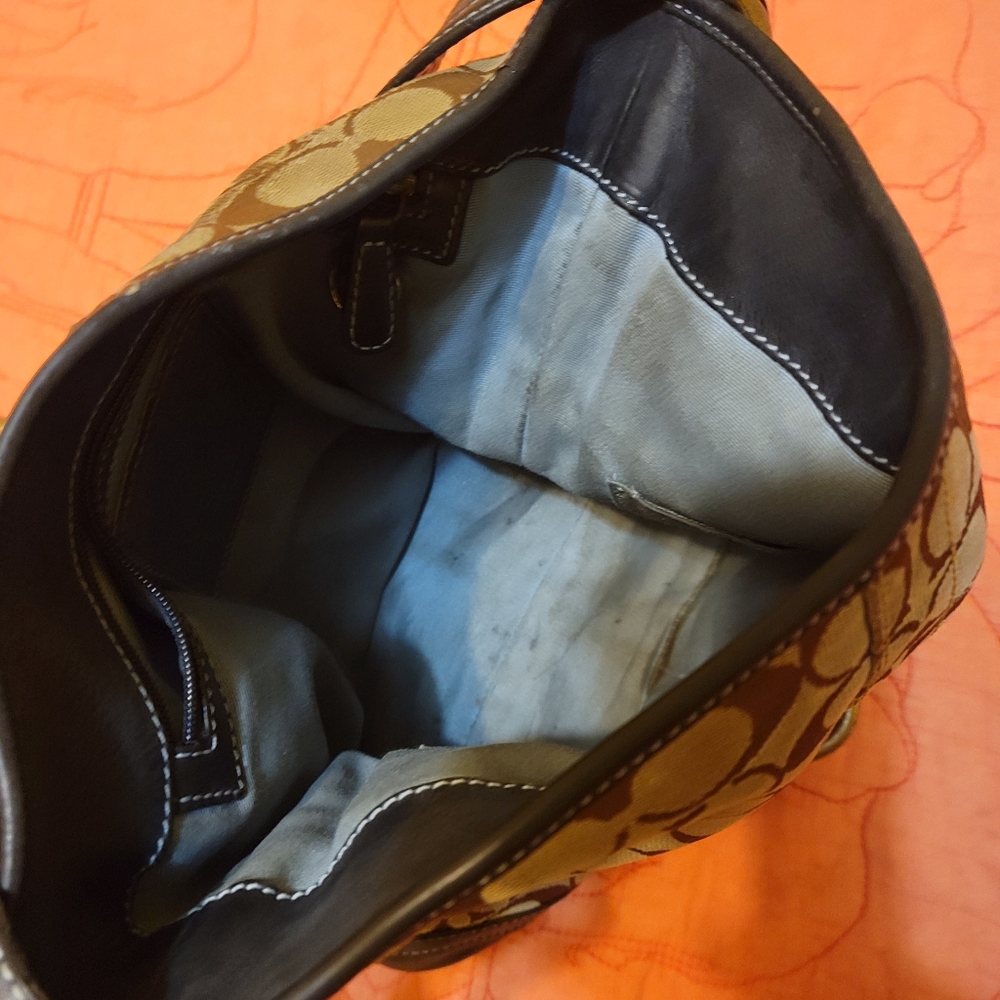 Purse - Picture 3 of 3